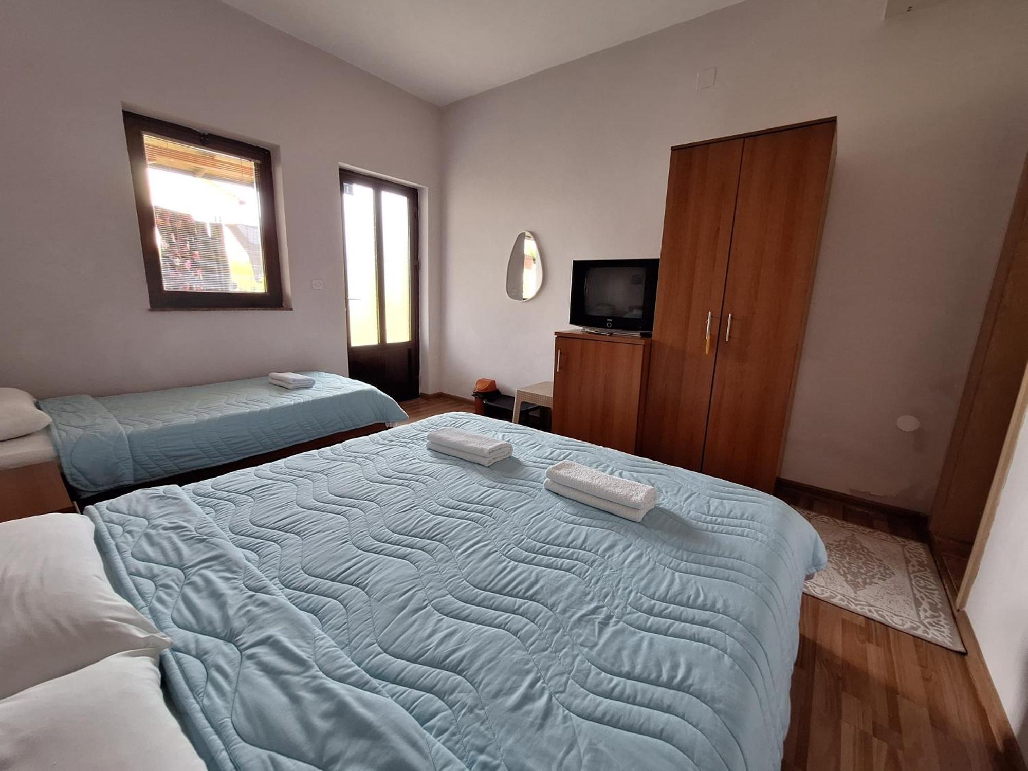Studio Apartments Oleg オフリド エクステリア 写真